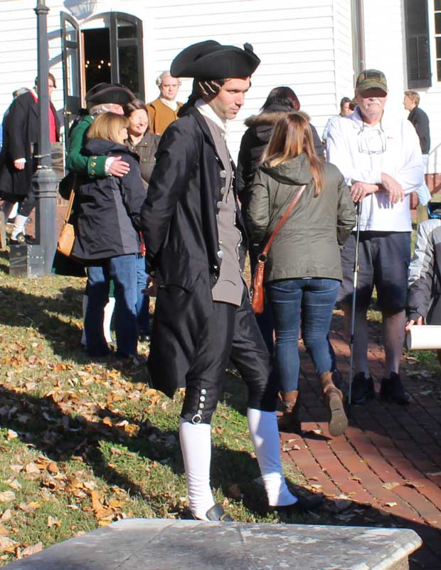 Costume Colonial Recreation St John Church