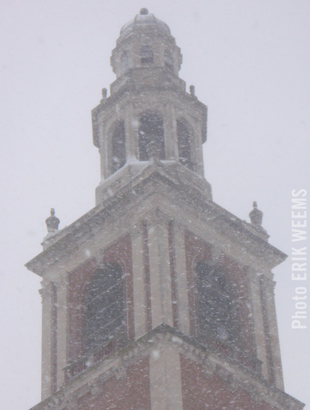 Carillon peak in the Snow