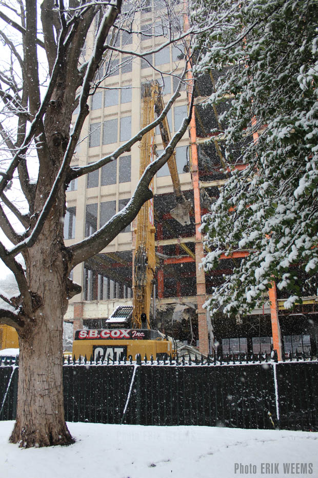 Capitol Park and snow with crane for construction